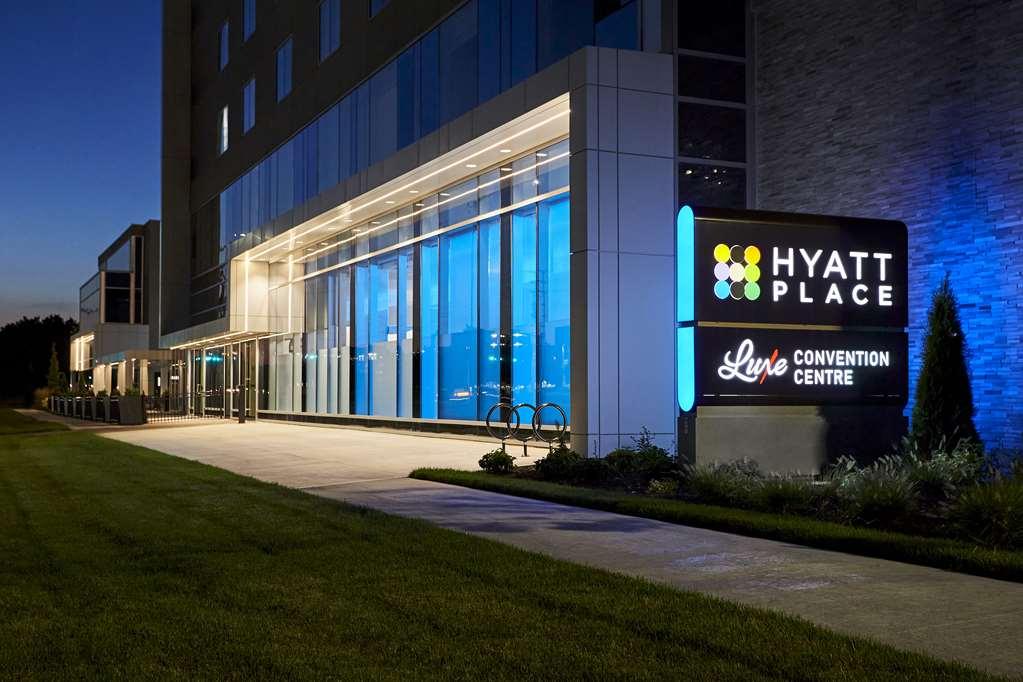 Hyatt Place Toronto/Mississauga Centre Exterior photo